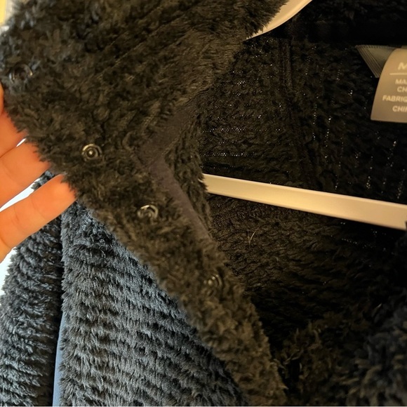 Mountain Hardwear Womens Black Pullover Polartec Fleece Jacket sizeM button snap - Picture 6 of 14